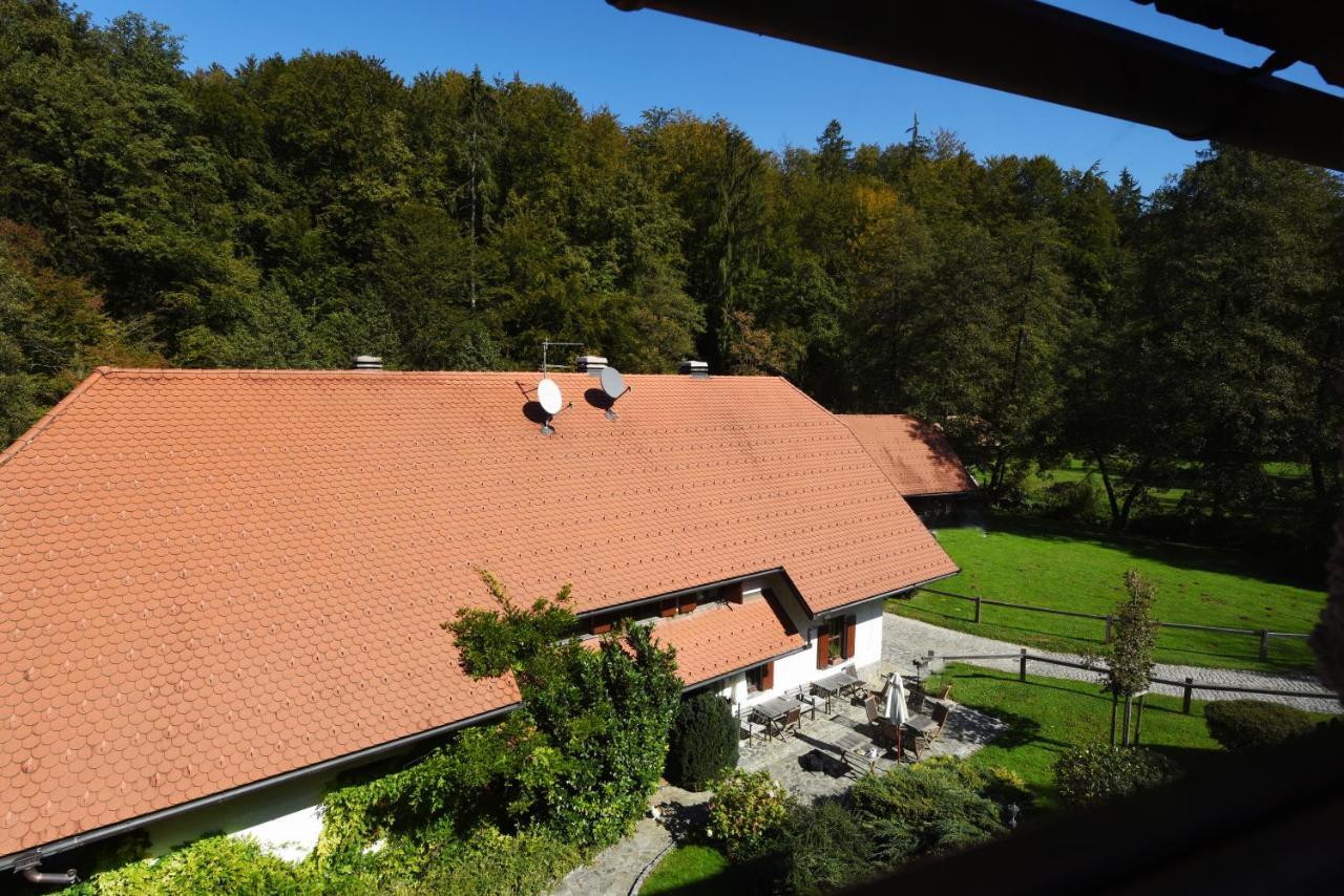 Domacija Seruga Countryside Hotel โนโวเมสโต ภายนอก รูปภาพ